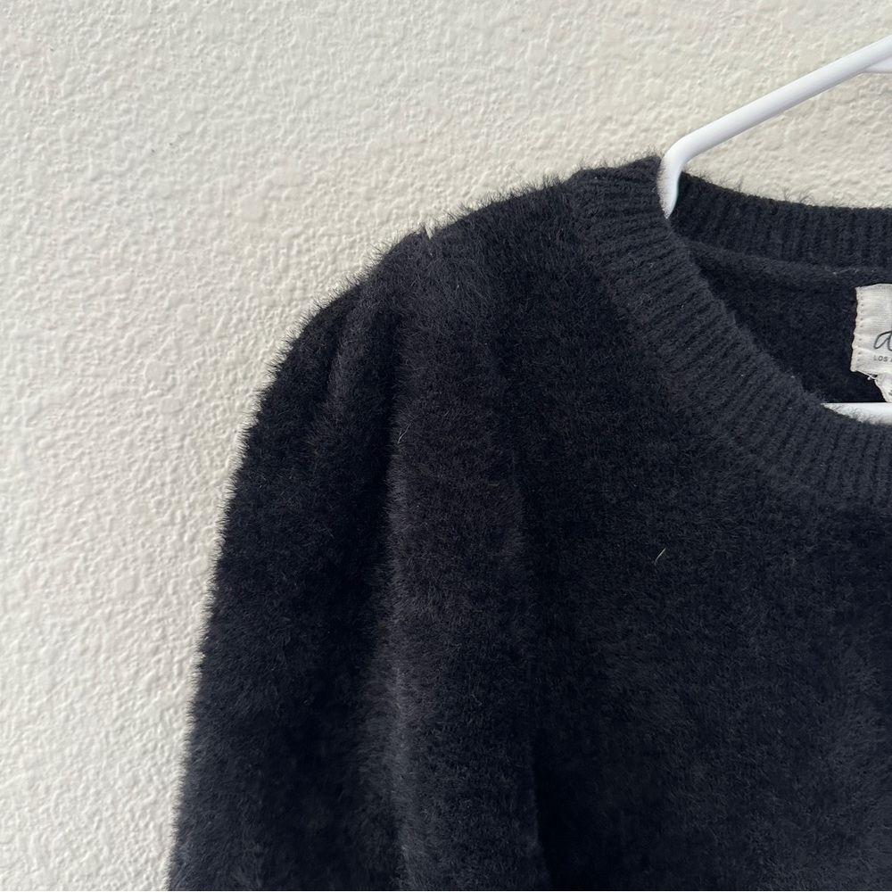 dRA Anthropologie Fuzzy Puff‎ Sleeve Sweater - Coquette Feminine Cozy - L - Picture 5 of 8